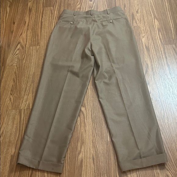 Perry Ellis Classic Men's Brown Dress Pants. - Picture 7 of 9
